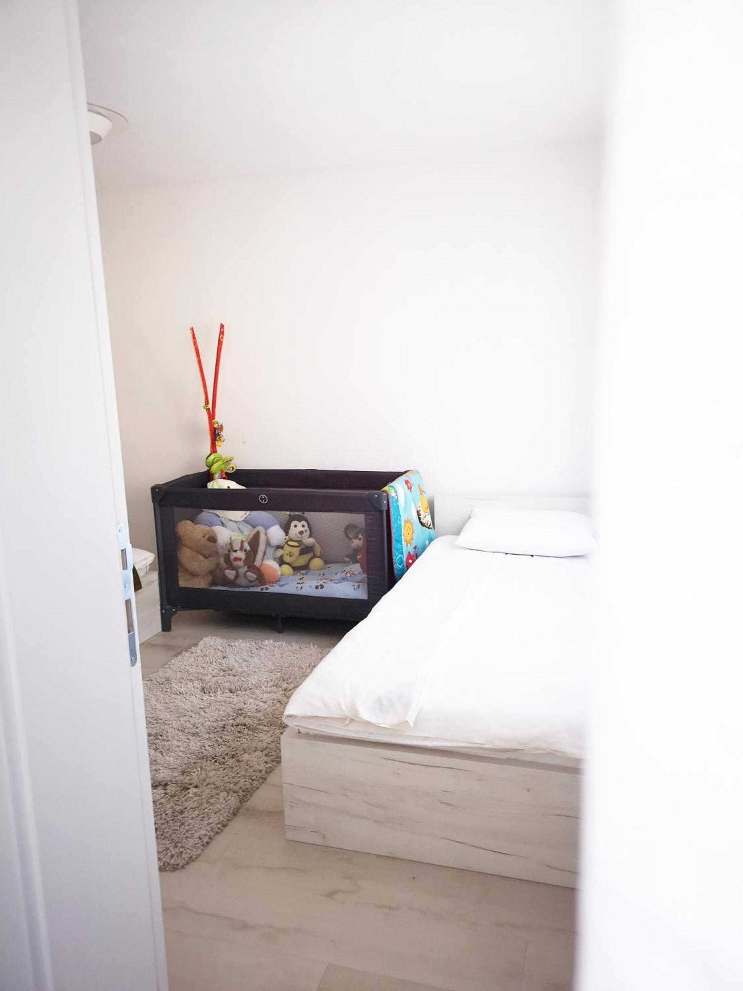 Family Apartment With Garden Szarajevó Szoba fotó