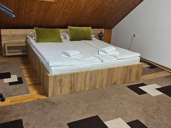 Family Apartment With Garden Szarajevó Kültér fotó