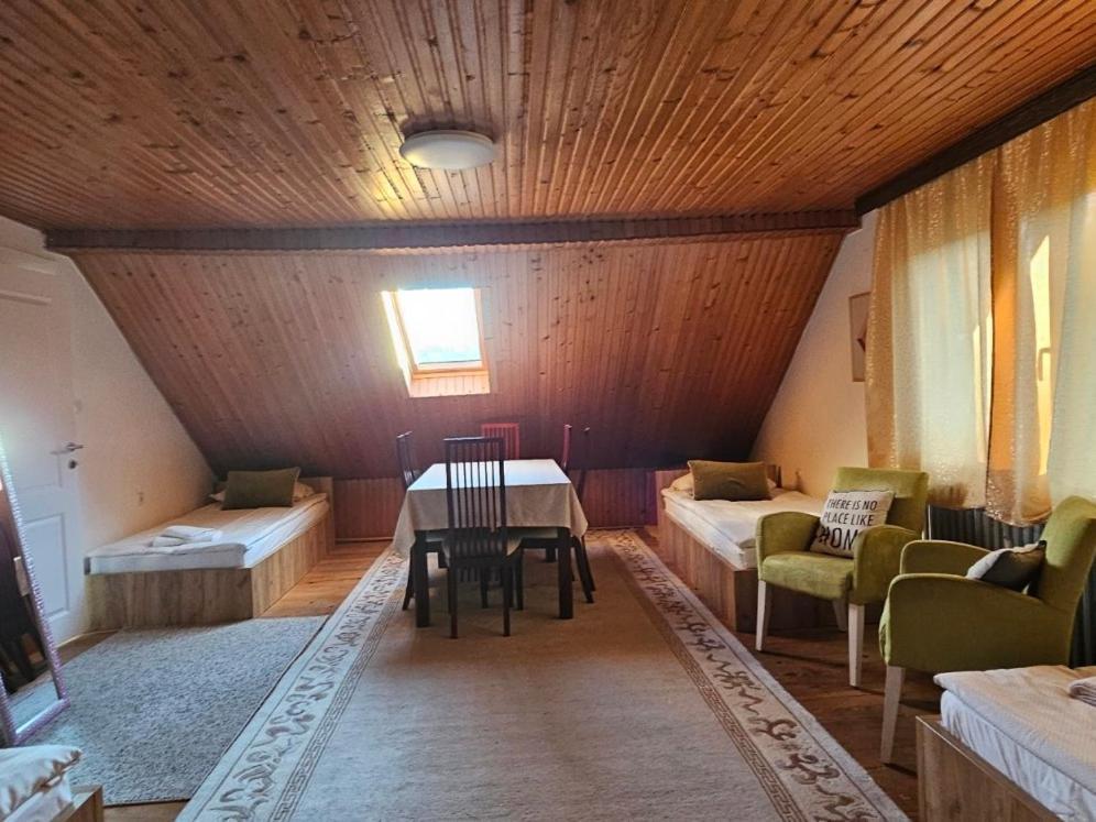 Family Apartment With Garden Szarajevó Kültér fotó